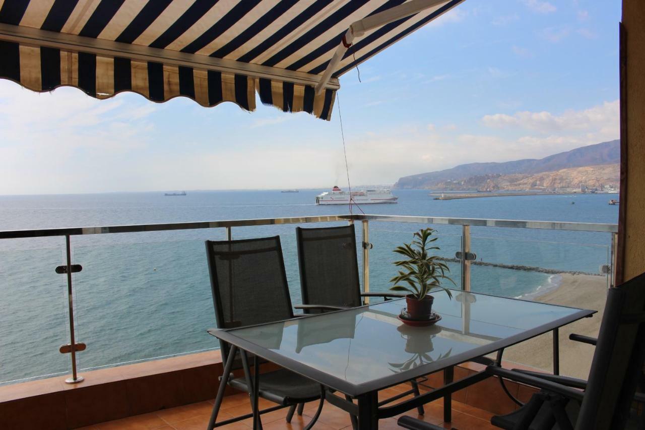 Tu Barco Apartment Алмерия Екстериор снимка