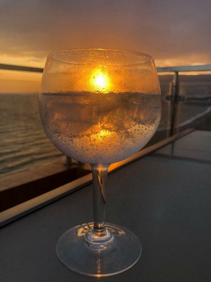Tu Barco Apartment Алмерия Екстериор снимка
